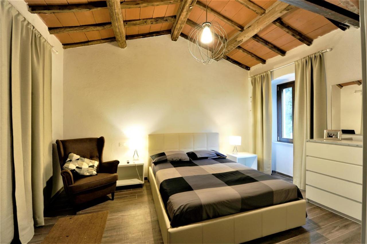 Incantevole Casa Sul Fiume, Relax E Natura Ai Piedi Della Alpi Apuane มาสซา ภายนอก รูปภาพ